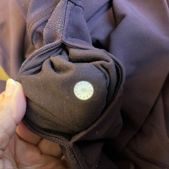 Lululemon Meant To Move 7/8 Tight (25") Black Cherry / Flocked Floral 8 - Picture 13 of 14